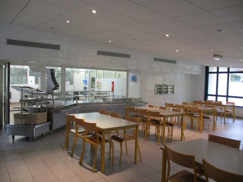 restaurant scolaire de l'école H. Malot à Flixecourt