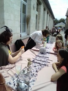 Kermesse 2018 école H Malot Fabrique de baguettes magiques
