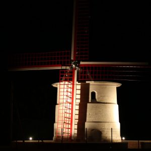 Le moulin Basile éclairé